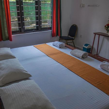 Antique Tourist Lodge Kandy Zewnętrze zdjęcie